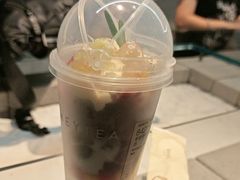 -喜茶(深圳万象城黑金店)