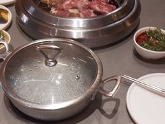 -黑金·寻焰自助百汇·烤肉·火锅(中街店)