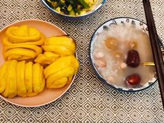 -爱的果实月嫂育婴师(世纪东方店)