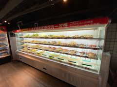 面包甜点陈列柜-钢管厂五区小郡肝火锅串串香(清河店)