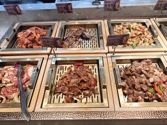 -山焱·炭火自助烤肉(周浦万达店)