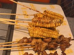 -威记烧嘢·南宁烧烤·超级生牛(绿地店)