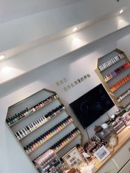 -雪儿·YuKi美甲美睫皮肤管理Salon