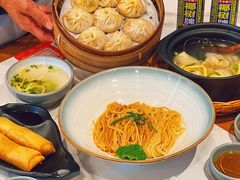 -馋三尺蟹粉小笼(人民广场店)