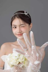 -喜爱高定婚纱摄影