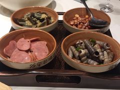 -乔家小院•非遗驴肉•本地小海鲜(滨河路店)