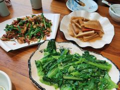 -梁姐啤酒鱼(兴坪古镇店)