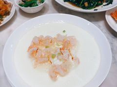 鲜虾蟹肉蛋白-香港百合居(LCM置汇旭辉广场店)