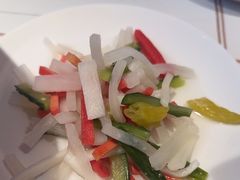 -阿瓦山寨·湘菜现炒·剁椒鱼头王(咸阳总店)