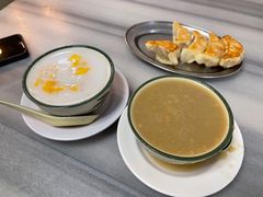 玉米鲜肉煎饺-芬芳甜品(同福路店)