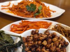 -英兰朝族饭店·英兰锅包肉(佳园路店)