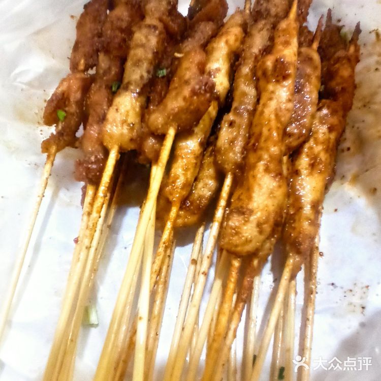 馋嘴纸包鱼·烧烤(万松园店)