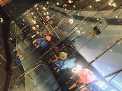 景观位-VENCHI 闻绮(北京国贸商城店)