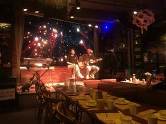 -繁花里音乐餐厅(新天地店)