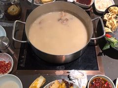 -捞王锅物料理(上海世茂广场店)