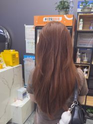 -藤野造型烫染·漂发