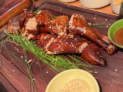 -良米山·云南野生菌过桥米线(上海首店)