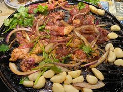 -燚店·铁板鱼蛙·烤肉·烤串(北新桥店)