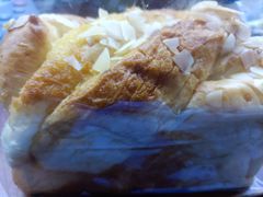 -雀食面包店(钟楼店)