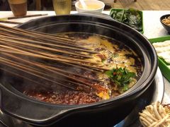 -钢管厂五区小郡肝串串香(蜀都万达店)