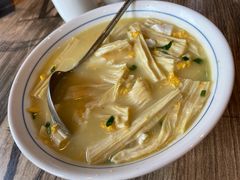 -香山湖家家宴(中山陵店)