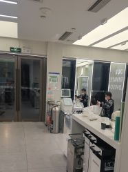 -PE SALON