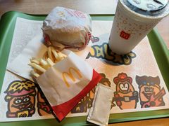 -麦当劳(杭州西湖银泰百货店)