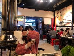 等位区-石记东北风味烤肉(系马桩第二分店)