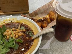 -遇见小面(东方宝泰店)