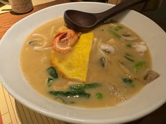 -荣家黄鱼面(前滩太古里店)
