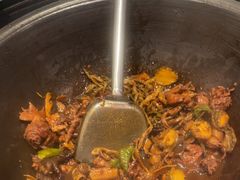 -挂旗柴锅鸡(蚌山区嘉年华店)