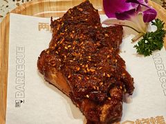 -小董哥烤串·爆汁大油边(故宫店)