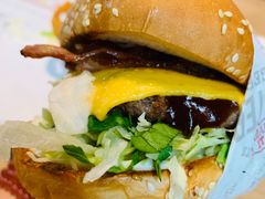 -The Habit Burger Grill 哈比特汉堡(复兴soho店)
