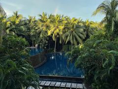 -三亚湾海居铂尔曼度假酒店