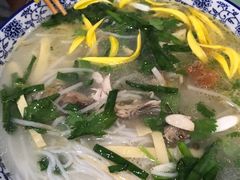 -白玉兰小吃(新村路店)