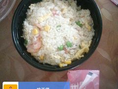 扬州炒饭-咬不得高祖生煎·简餐(金逸影城店)