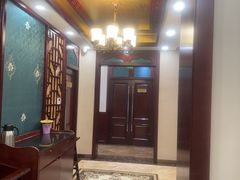 -民族饭荘(新华大街店)