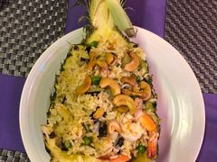 -Pakwan Restaurant & Bar