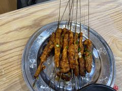 -江城燕子大排档(江汉路步行街店)