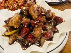 -邱金小炒·30 年盐帮江湖菜(自贡店)