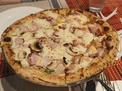 双拼披萨-Primo·丽莫意大利窑烤披萨