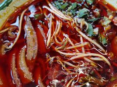 -拈签一笑黄牛肉辣卤串串