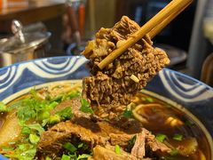 香辣牛腩面-食之六七·面(朝阳大悦城店)