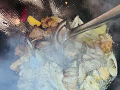 -地锅公社·现炒地锅鸡·地锅鱼·夜宵(罗锦路店)