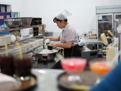 -迎宾楼(解放西街店)