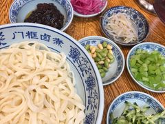 -门框胡同百年卤煮(新街口店)