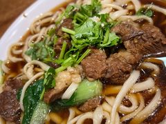 -清真吴记门钉肉饼·喜多利