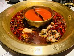 老上海罗宋锅(六选一)-哥老官重庆美蛙鱼头(虹口龙之梦店)