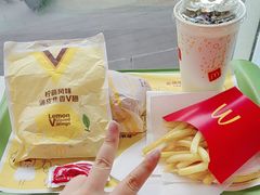 -麦当劳(虹梅路地铁站店)
