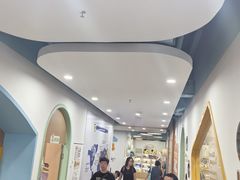 -小荧星艺校(大宁分校)